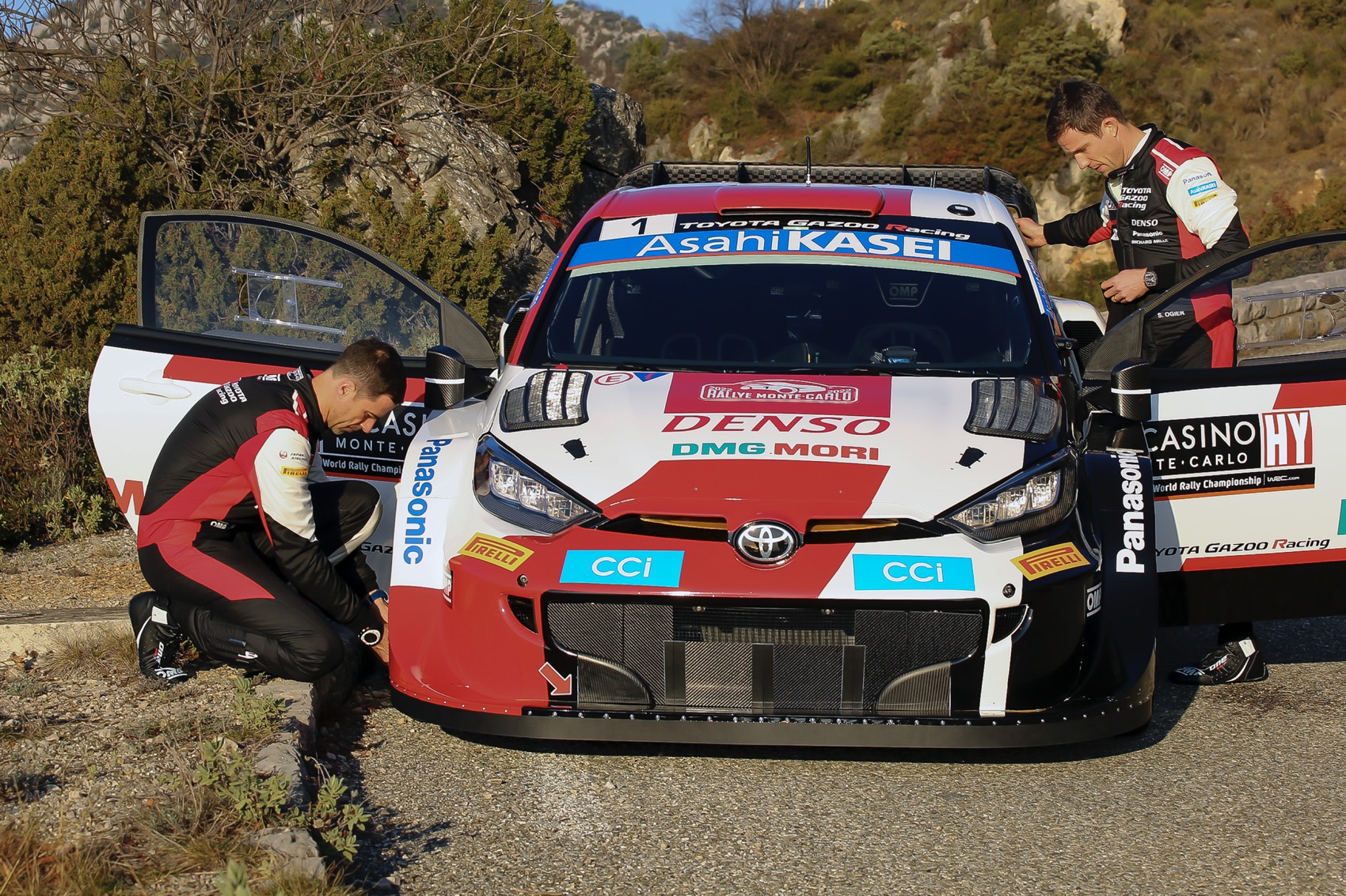 Fotó: Toyota Gazoo Racing WRT – Sébastien Ogier–Benjamin Veillas, Toyota GR Yaris Rally1, Monte-Carlo Rally 2022