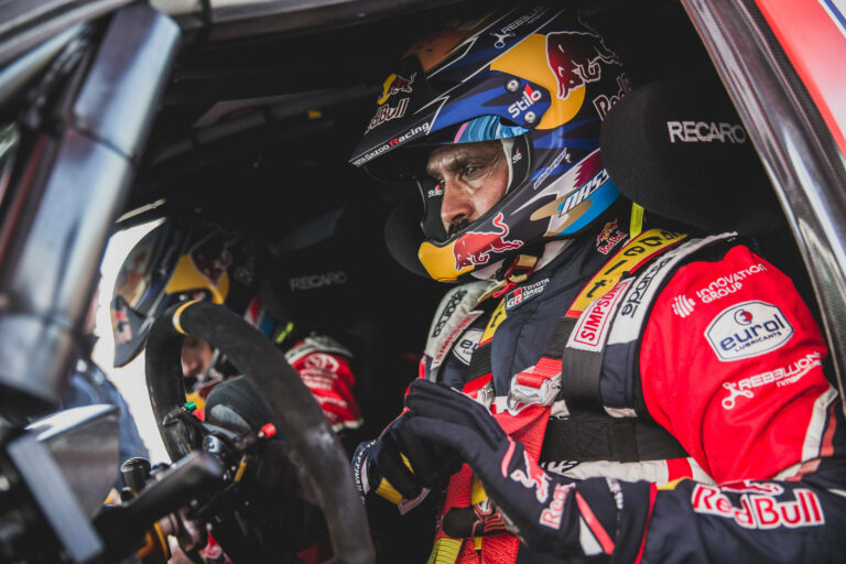 Al-Attiyah a Dakar után behúzott egy rally győzelmet is