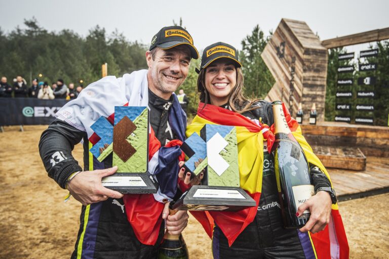 Loeb és Gutiérrez maradnak Hamilton csapatánál