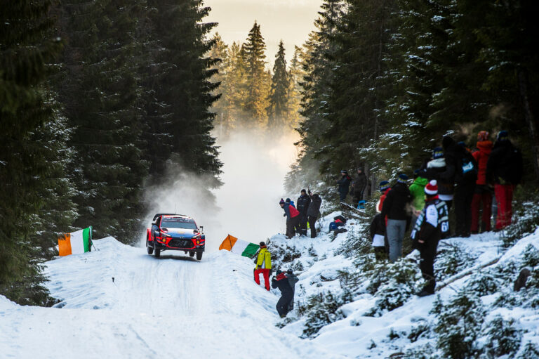 Megbukott a rénszarvas teszten a Svéd Rally 