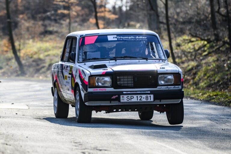 Kállai bivalyerős motorral támad