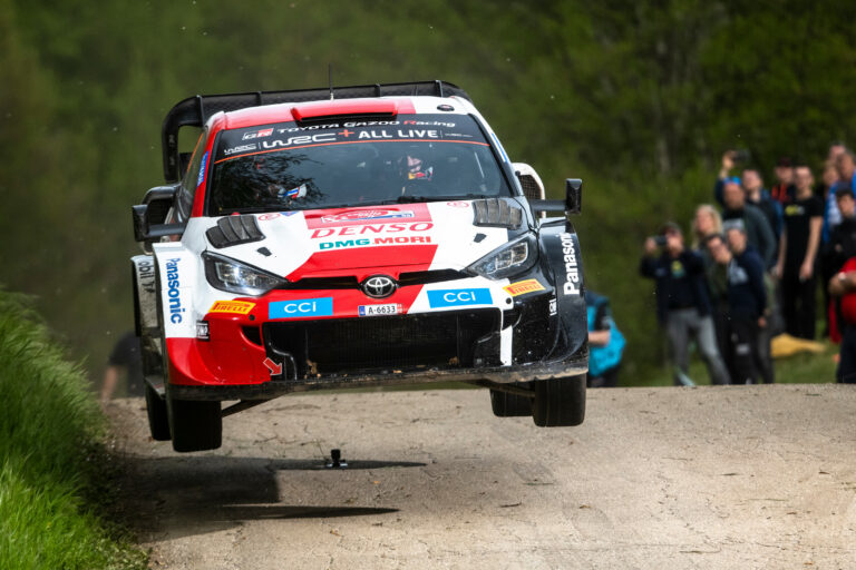 Ogier nem tudja miként lehet elkapni Rovanperát 
