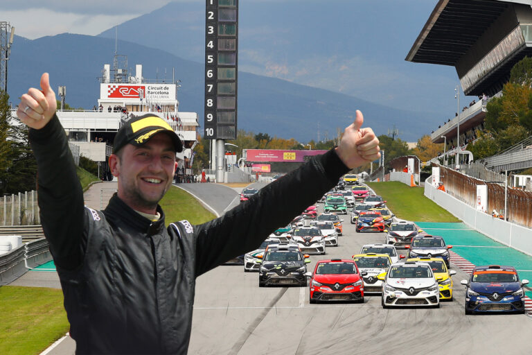 Tim Gábor közösségi adományozással indulna a Hungaroringen a Clio Cup Europe-ban