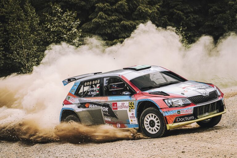 A Hankook dobogóra várja Csomós Mixit
