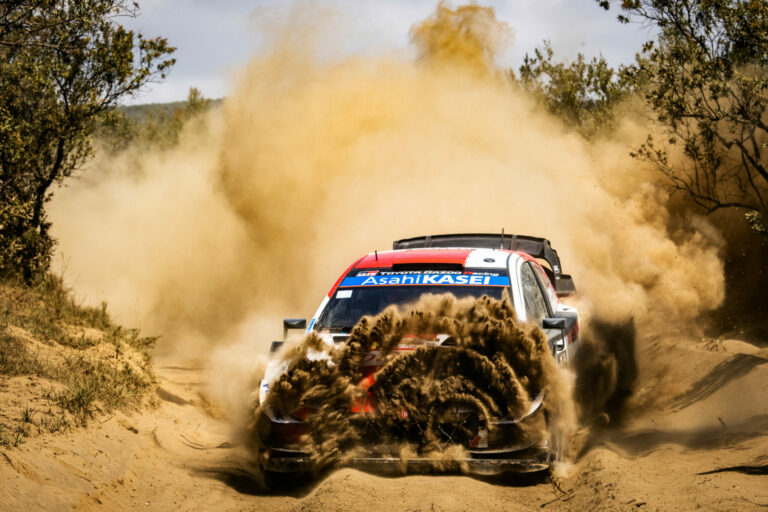12 Rally1-es induló a vb legkeményebb futamán 