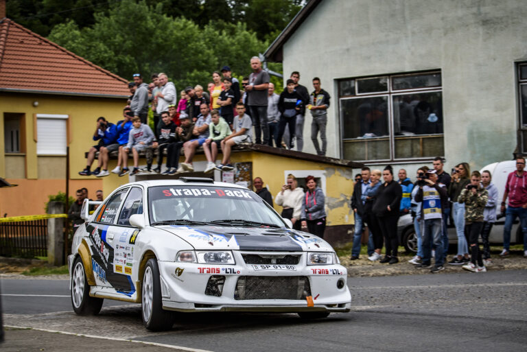 Harmadik helyen végeztek Molnár Pistiék