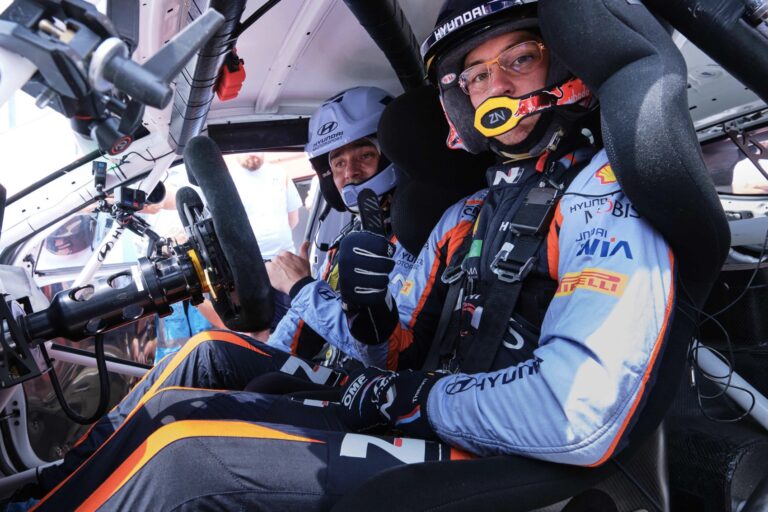 Neuville: Michelisz jól ment a Rally1-essel