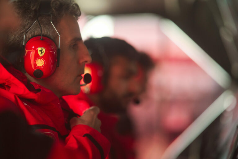 Komoly változások a Ferrarinál – távozott a csapat ikonikus alakja