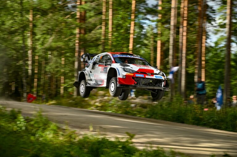 A Finn Rally legjobb 5 pillanata (videó)