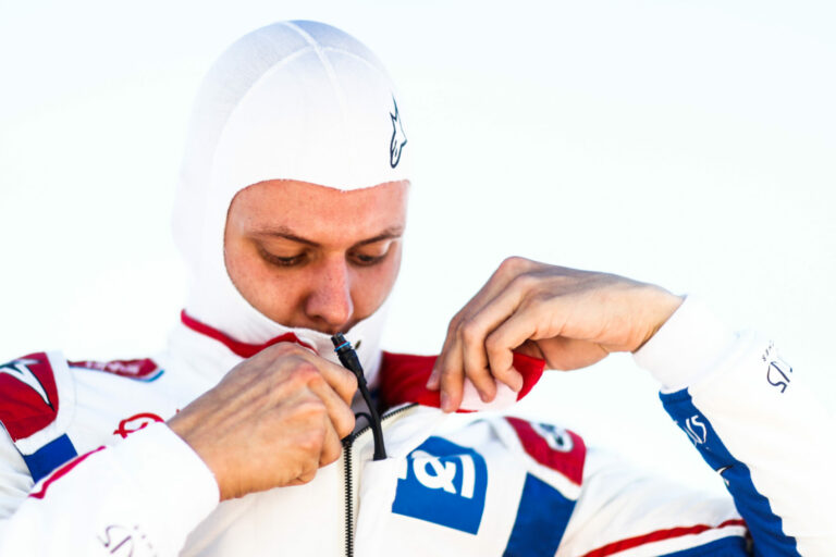 Árulkodó jel: ez lehet Schumacher következő csapata az F1-ben?