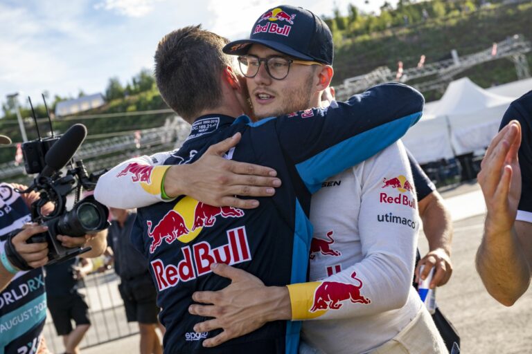 Hansenék sokat dolgoztak Riga előtt