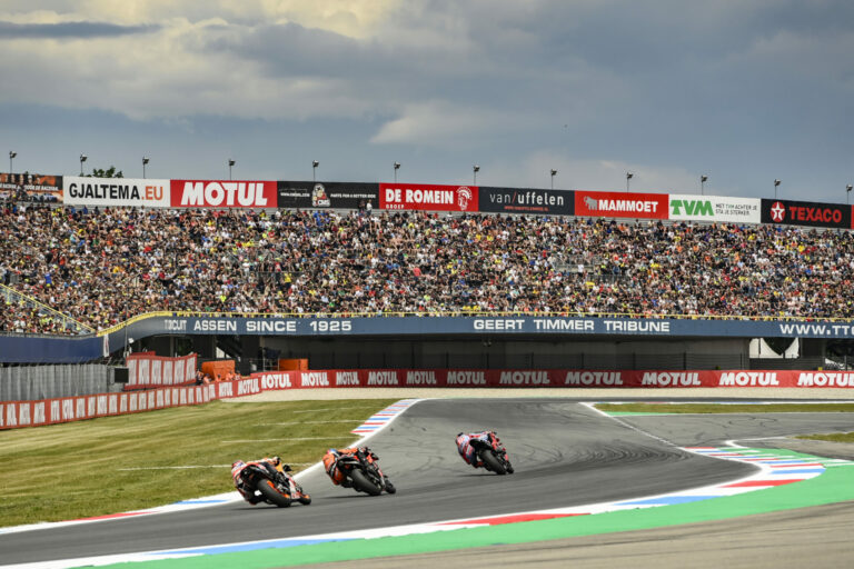 Ilyen lenne, ha a MotoGP Mekkájában rendeznék az F1-es Holland Nagydíjat – videó