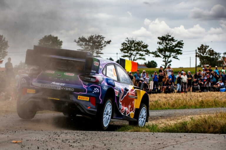 Videón Breen hatalmas esése!