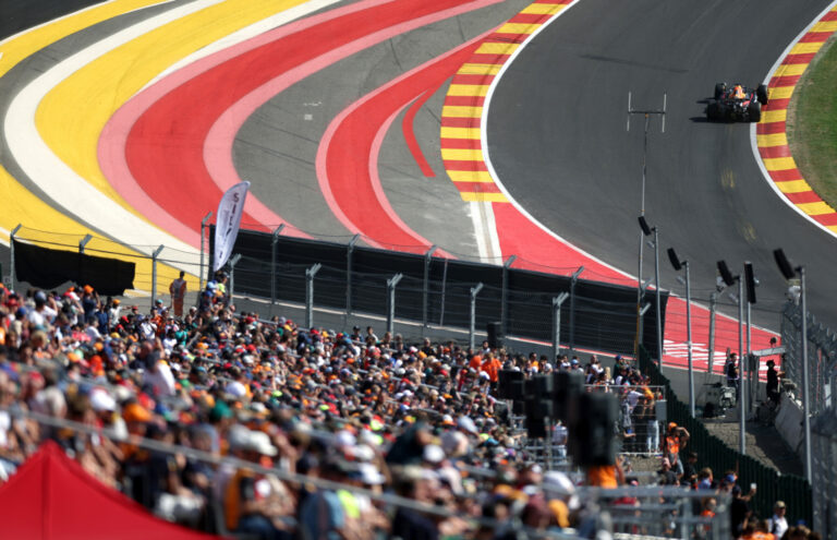 Nem a titkos fegyvere, hanem az Eau Rouge tette verhetetlenné a Red Bullt?