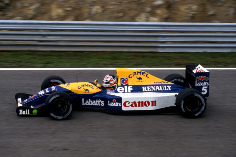 Ma 30 éve, hogy Nigel Mansell világbajnok lett a Hungaroringen