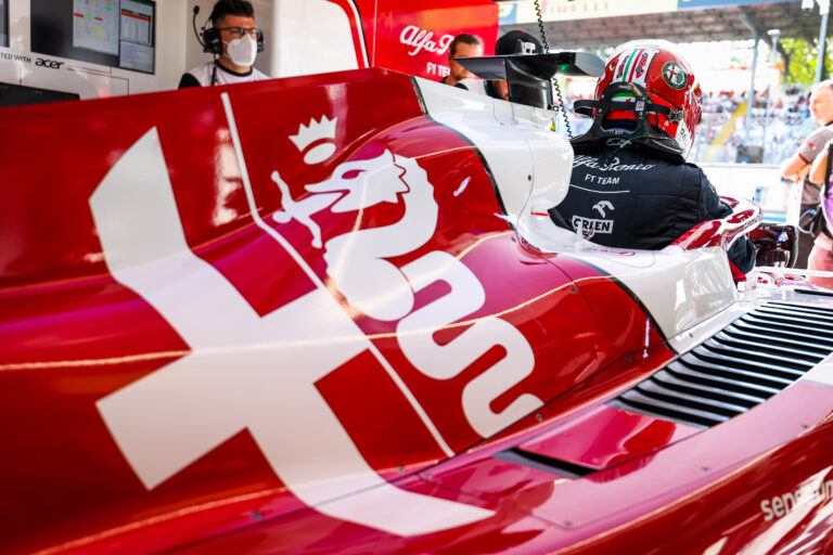 Az Alfa Romeo vezérigazgatója szerint nem kell elsietni a csapat jövőjét illető döntéseket