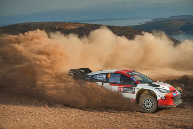 Lappi néha kénytelen volt hazudni