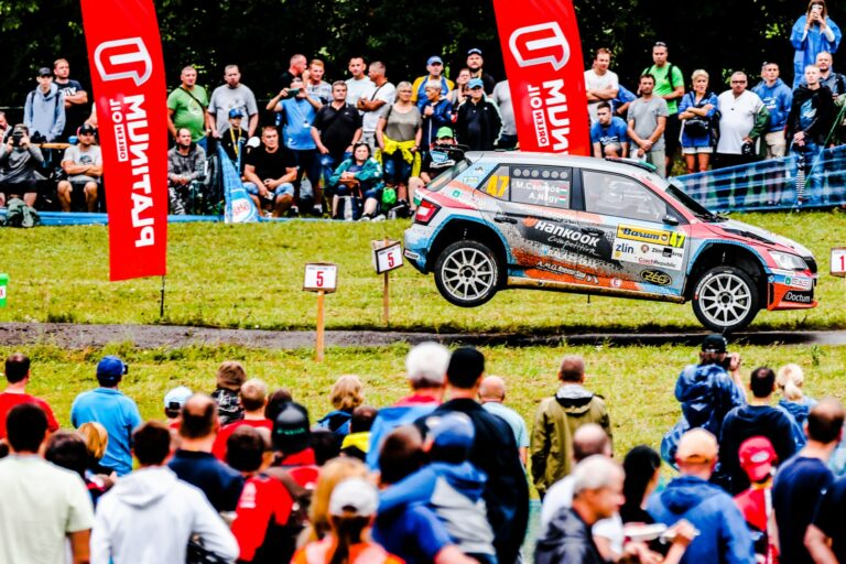 Csomós Mixi: Spanyolország helyett Ózd 