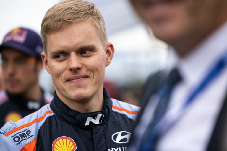 Tanak reagált az őt érintő átigazolási hírekre 