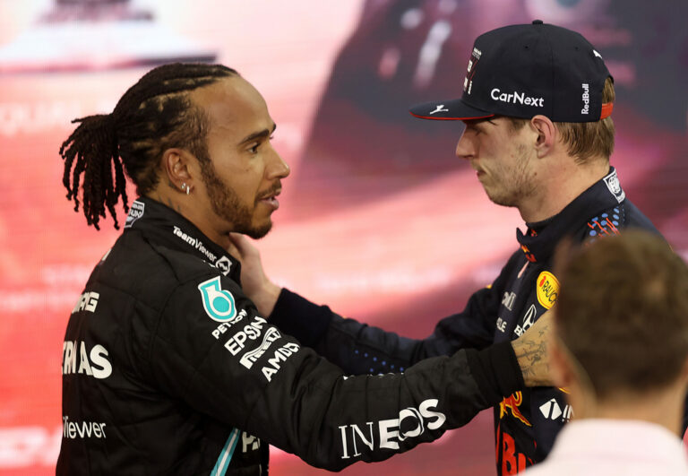 Horner Hamiltont kritizálta: „Soha nem ismerte el Verstappen képességeit”
