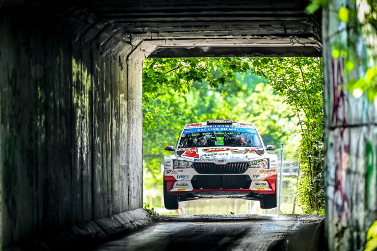 Miért lehet a Rally2-es Skodát könnyen vezetni? 