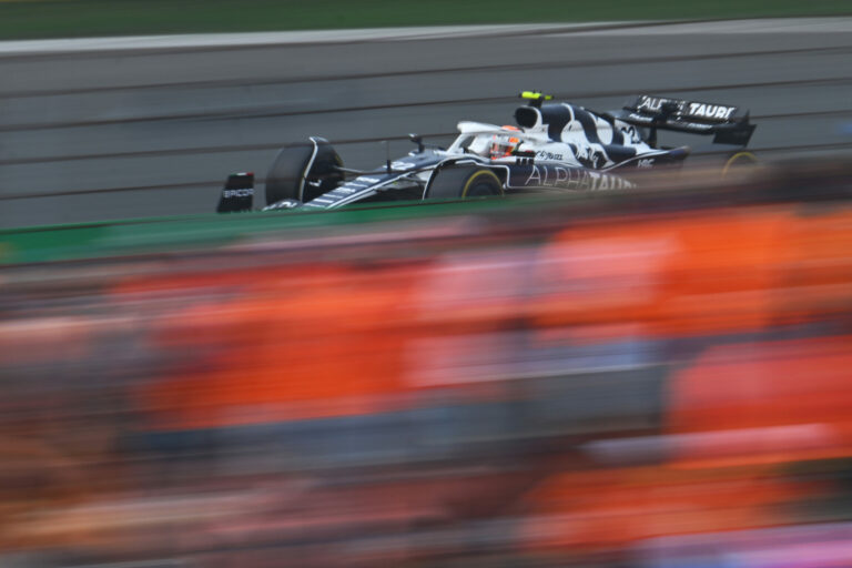 Nem csalással próbálkozott a Red Bull testvércsapata, de Wolff tavaly gyanakodott volna