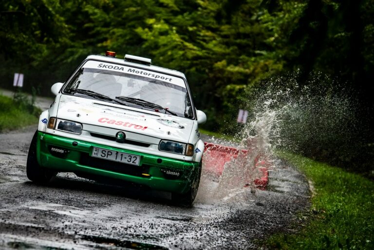 Köbli Károly a Rally Legendre készül 