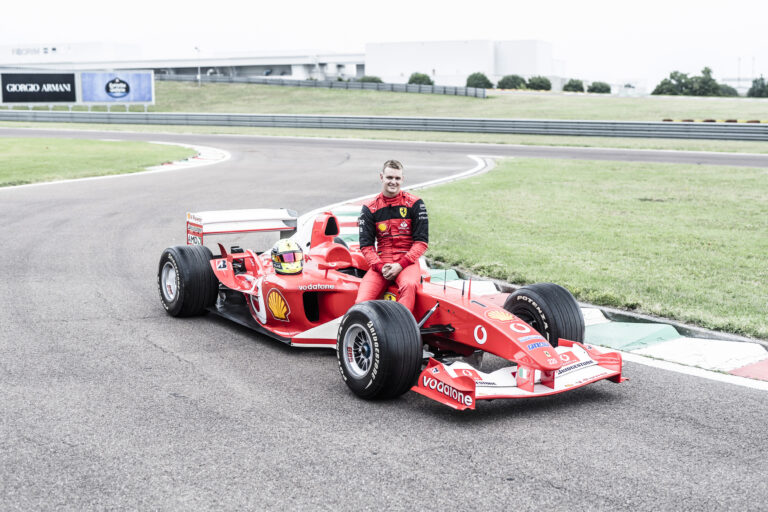 Közel 20 évvel megszületése után rekordot döntött Schumacher 2003-as Ferrarija