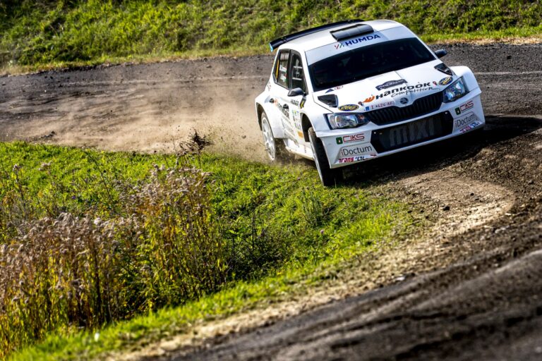 Csomós Mixi és Nagy Attila visszatért – Ózd Rally mozi (videó)