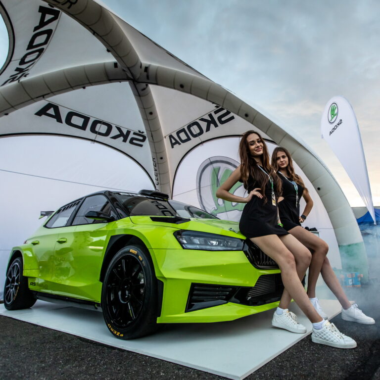 Már csak három hét az új Rally2-es Skoda debütáló versenyéig