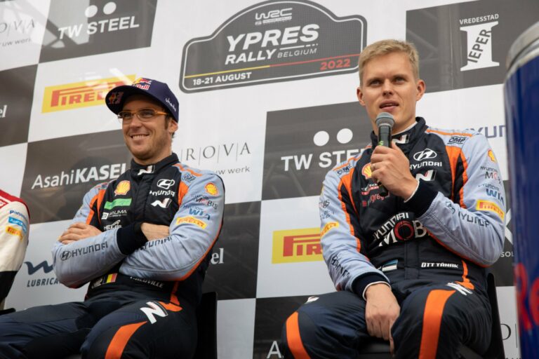 Neuville: A csapatvezetőről való döntés befolyásolhatja Tanak jövőjét is 