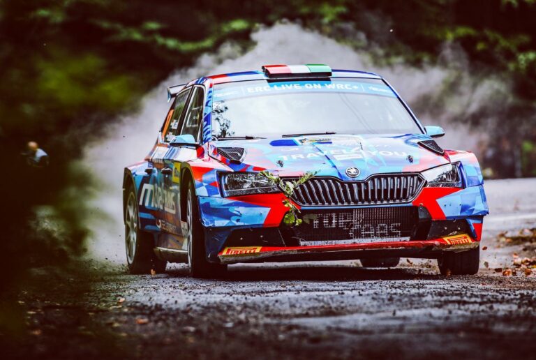 László Martinék kilométert gyűjtenek és figyelik a WRC2-t 