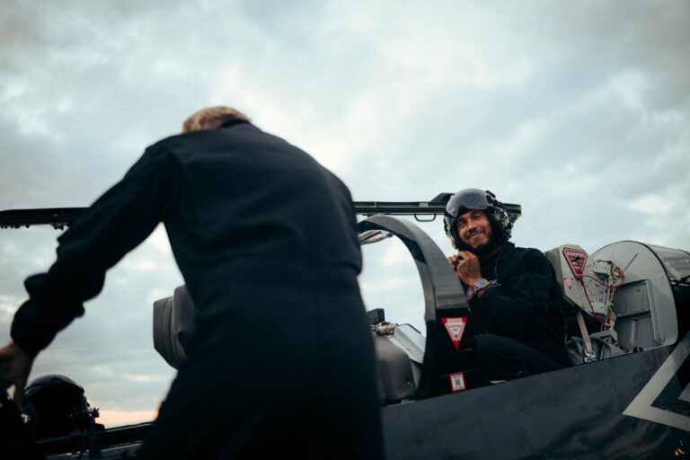 Egy éve történt: Hamilton elájult egy csehszlovák vadászgépben