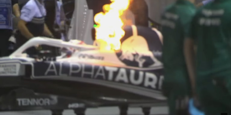 Ezért gyulladt ki Gasly autója a bokszutcában (videó)