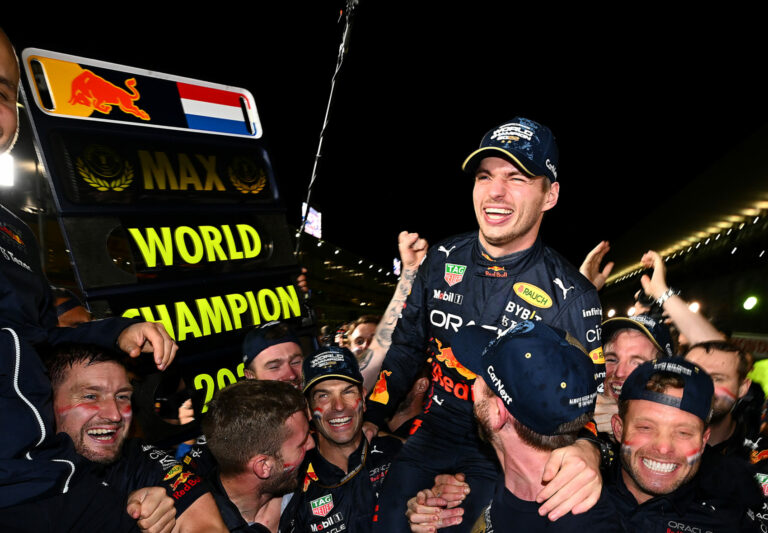 Verstappen vb-címeivel játszik a Red Bull, ha szembeszáll az FIA-val