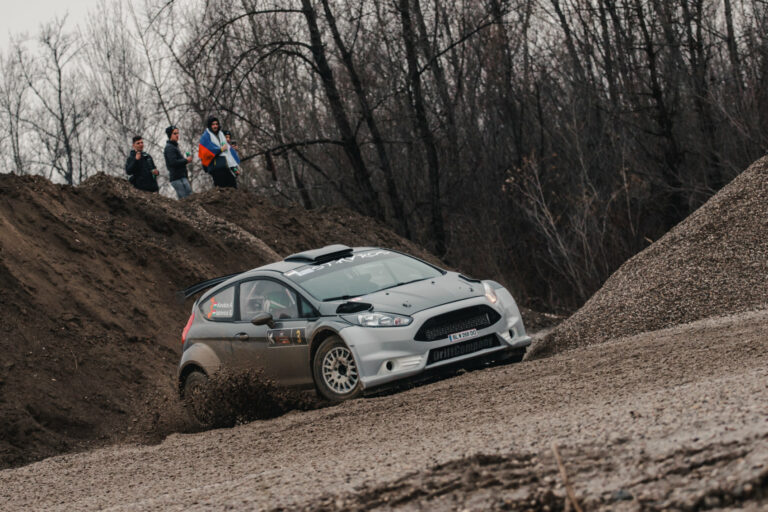 Hét magyar induló a Santa Domenica Rally Show-n 