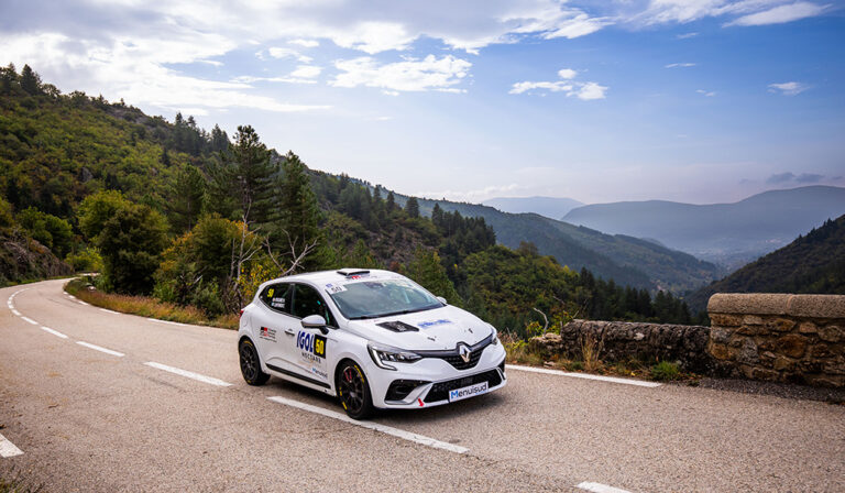 Alaposan feladta a francia verseny a leckét a Toyota juniorjainak 