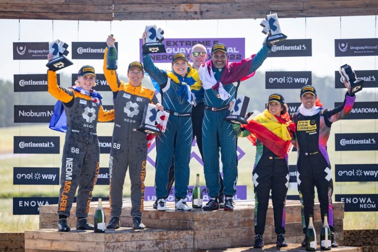 Sebastien Loeb és Cristina Gutierrez az Extreme E bajnoka