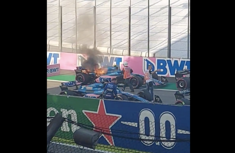 Lángolt az Alpine a bokszutcában a brazíliai sprint után (videó)