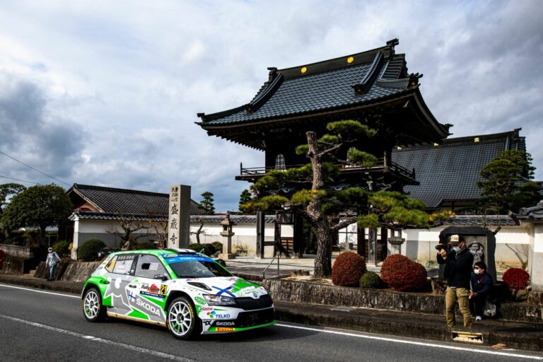 A semmiből a csúcsra: Emil Lindholm a WRC2 bajnoka