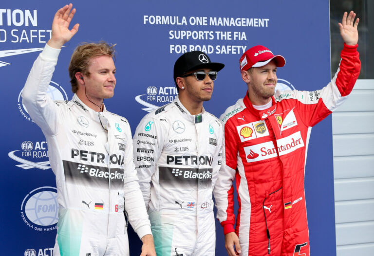 Vettel elárulta, mikor igazolhatott volna a Mercedeshez, hogy Hamilton csapattársa legyen