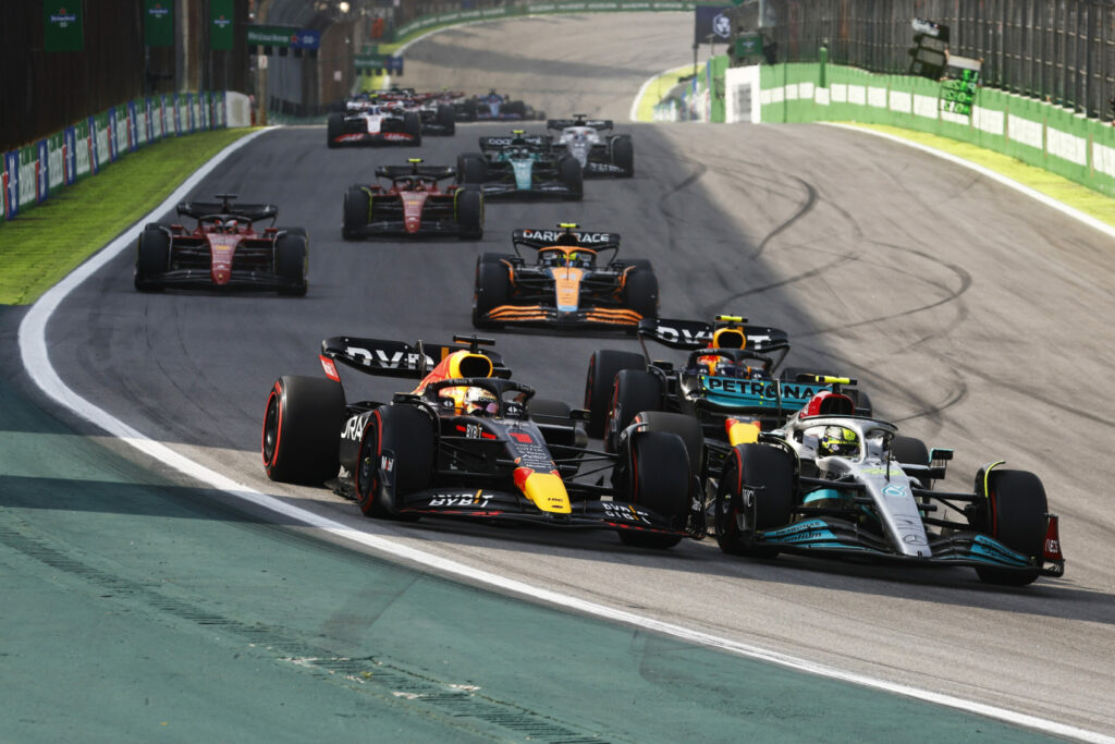 Max Verstappen, Lewis Hamilton, Mercedes, Red Bull, Brazil Nagydíj