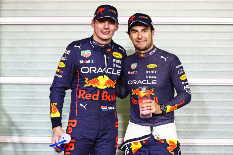 Sajtóhír: A Red Bull sztárpilótát környékezett meg Verstappen mellé