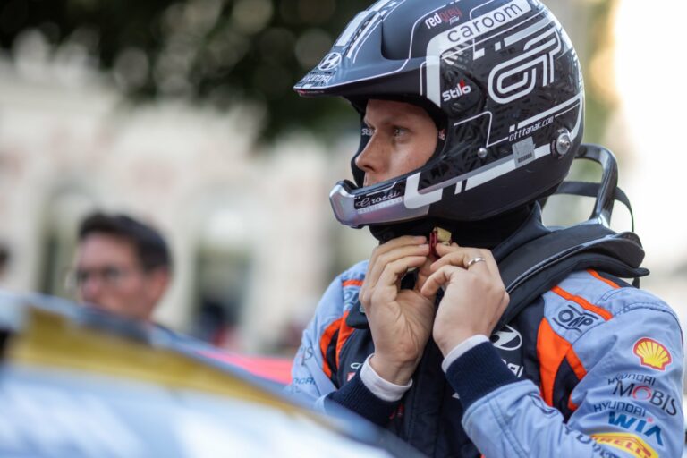 Meglepetésre őt szavazták meg a legjobb WRC-pilótának