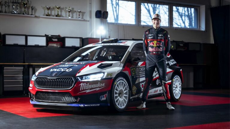 Érkeznek a Skoda Fabia RS Rally2-es autók -Erik Cais is váltott