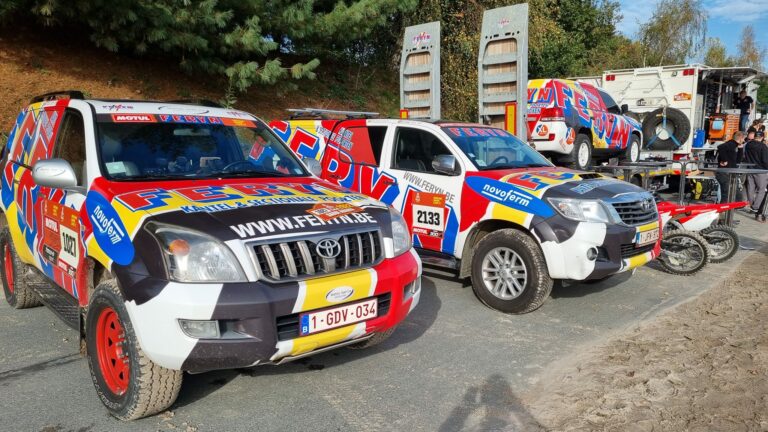 Még el sem kezdődött a Dakar, de egy csapatot már kizártak