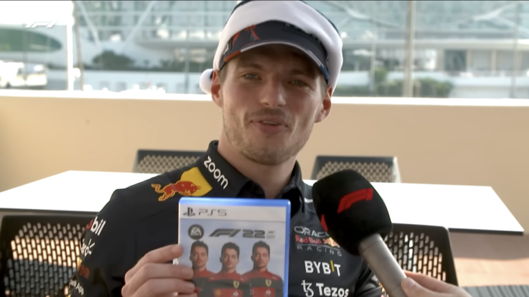 Megajándékozták egymást az F1-es pilóták – Leclerc Verstappent lepte meg (videó)