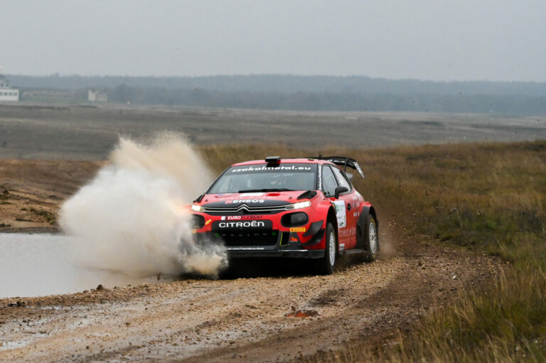 Bútor-Klausz csata a Mikulás Rallyn 