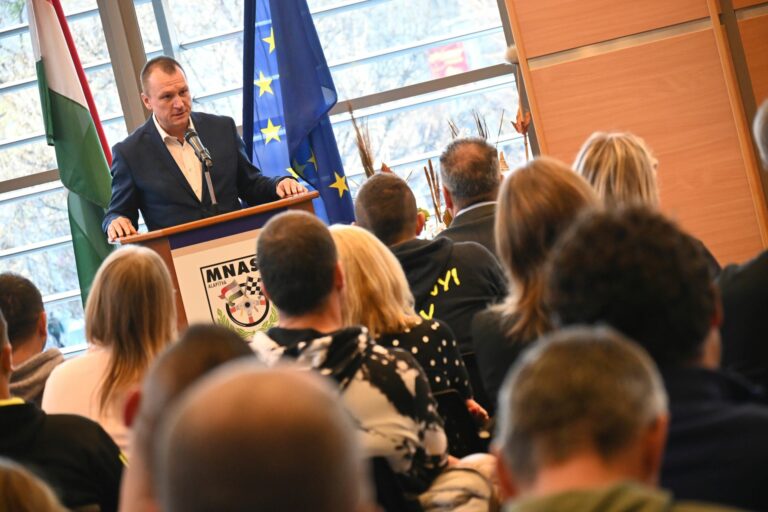 Teljes az MNASZ elnöksége