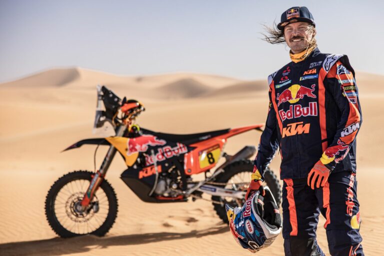 Toby Price volt a leggyorsabb motoros a Dakar prológján